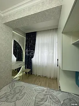 Kirayə verilir 2 otaqlı yeni tikili 90 m²