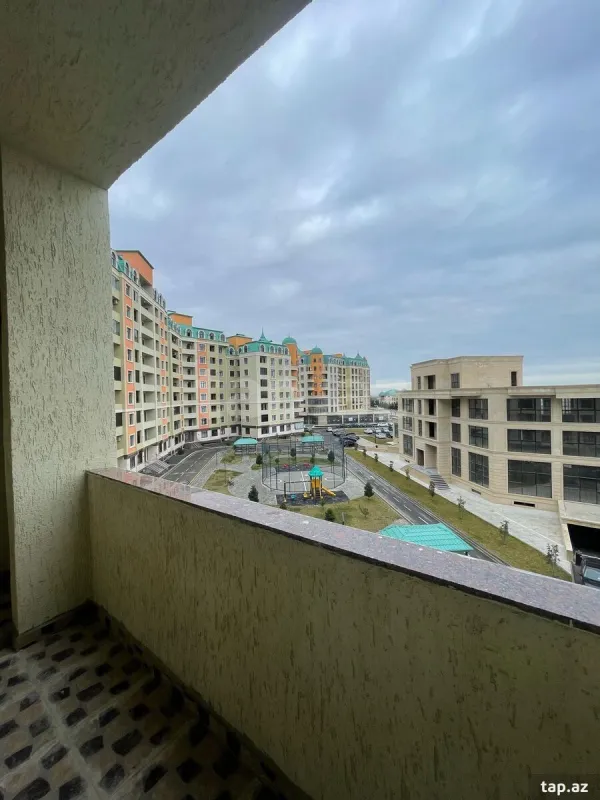 Kirayə verilir 2 otaqlı yeni tikili 90 m²