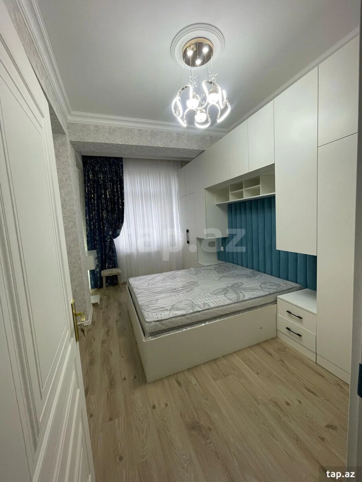 Kirayə verilir 2 otaqlı yeni tikili 90 m²