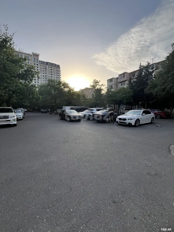 Satılır 1 otaqlı mənzil 35 m²
