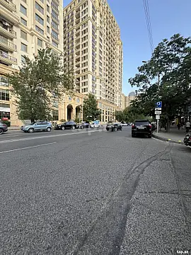 Satılır 1 otaqlı mənzil 35 m²