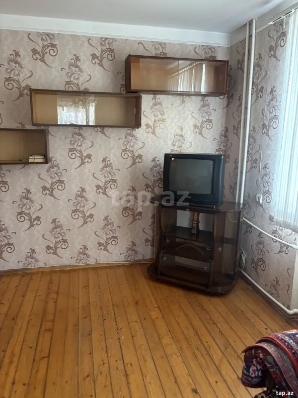 Satılır 1 otaqlı mənzil 35 m²