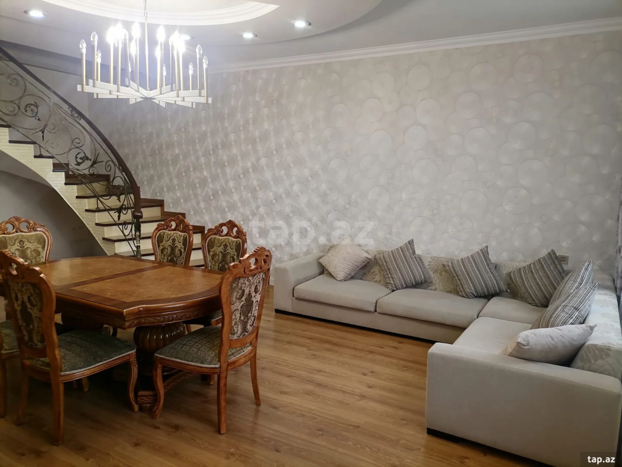 Kirayə verilir 4 otaqlı həyət evi