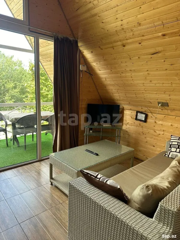 Kirayə verilir 1 otaqlı həyət evi