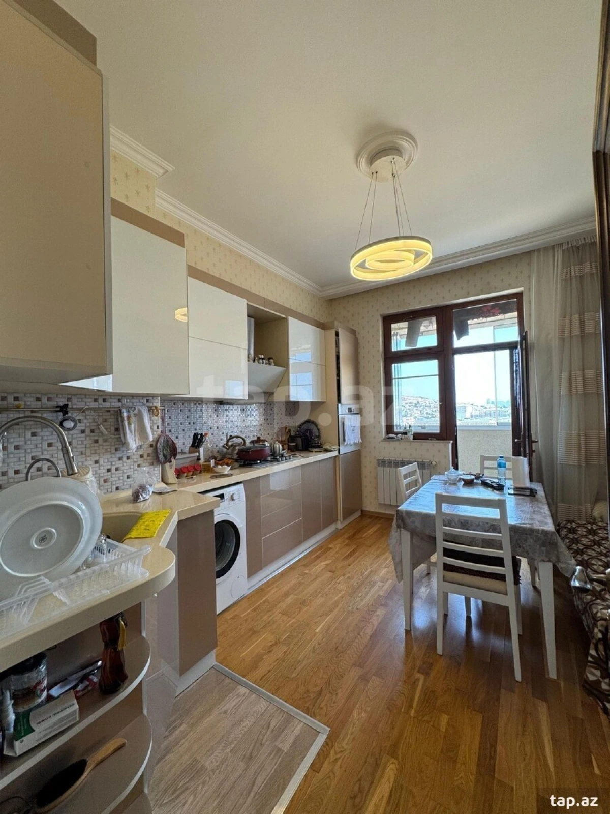 Satılır 2 otaqlı yeni tikili 70 m²