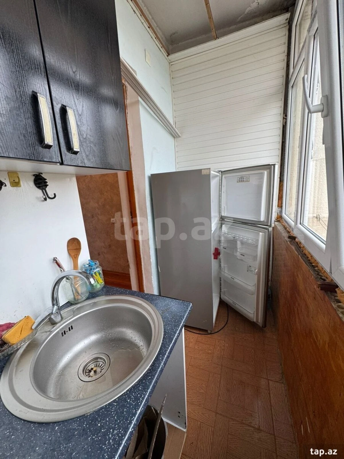 Kirayə verilir 2 otaqlı yeni tikili 50 m²