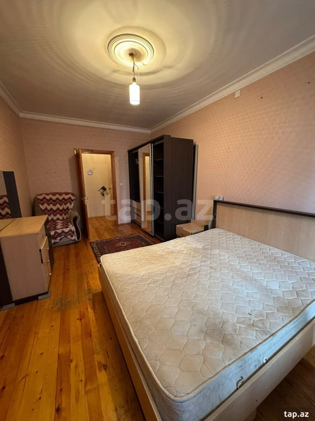 Kirayə verilir 2 otaqlı yeni tikili 50 m²