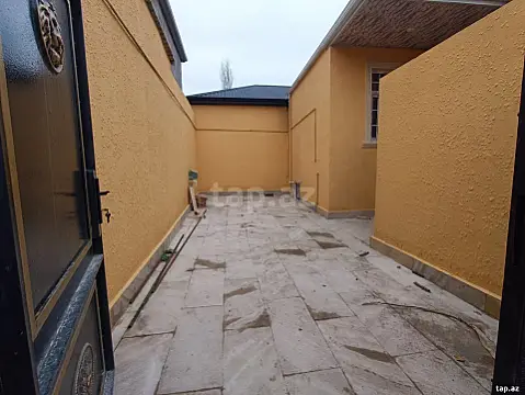 Satılır 3 otaqlı həyət evi