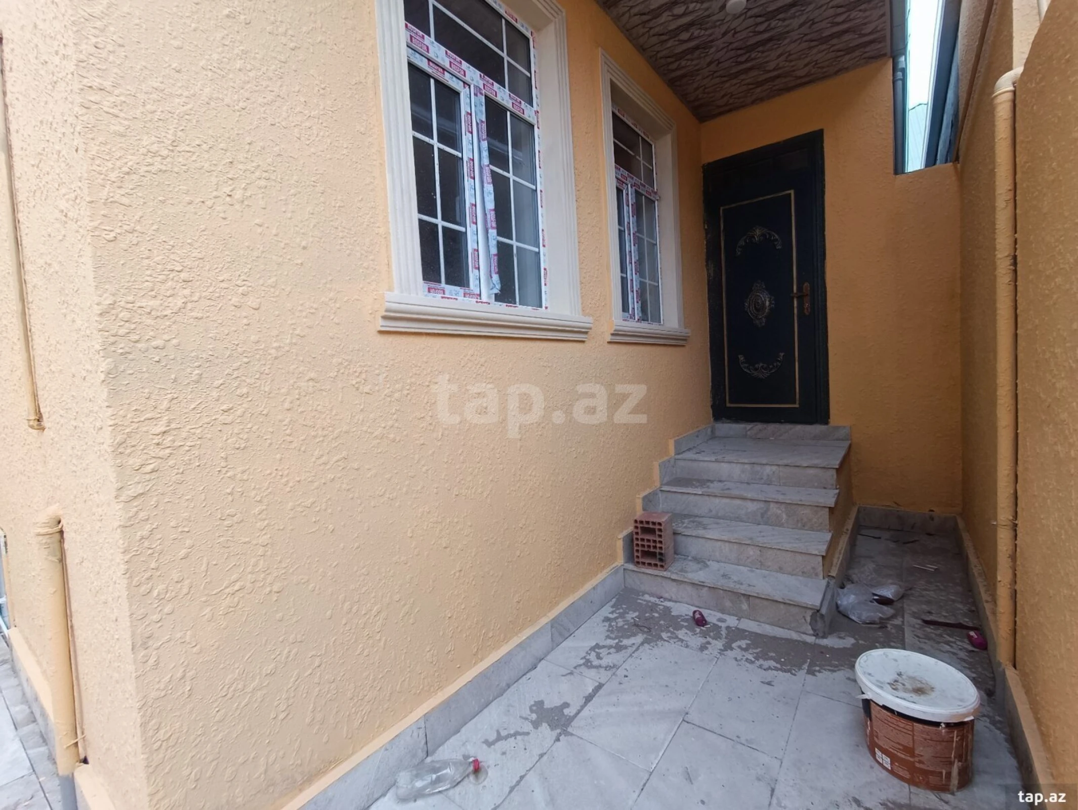 Satılır 3 otaqlı həyət evi
