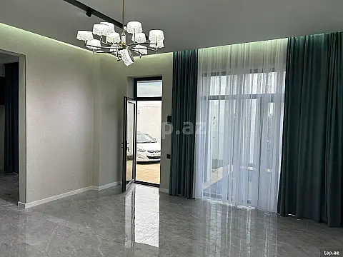 Satılır 4 otaqlı həyət evi