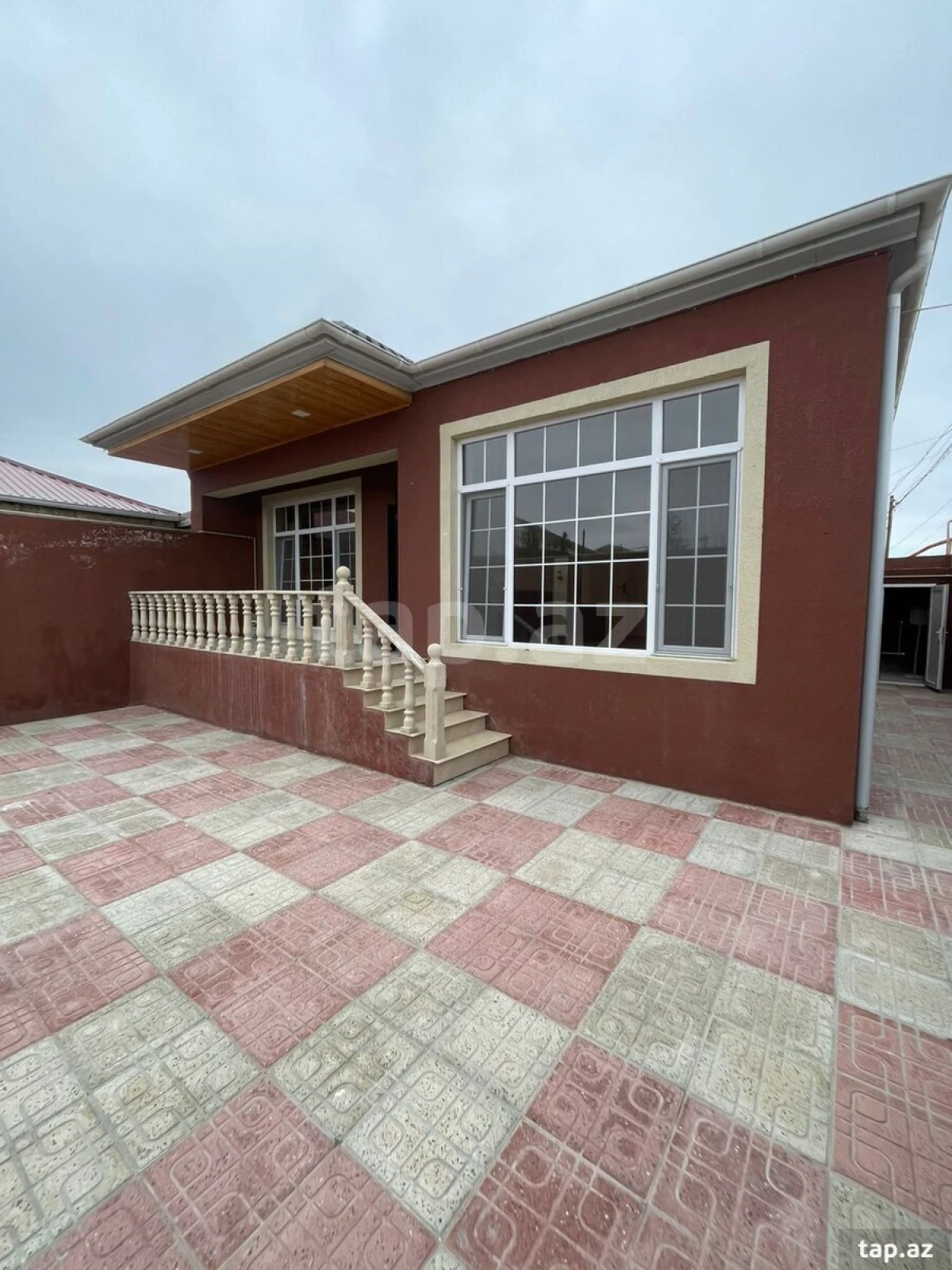 Satılır 3 otaqlı həyət evi