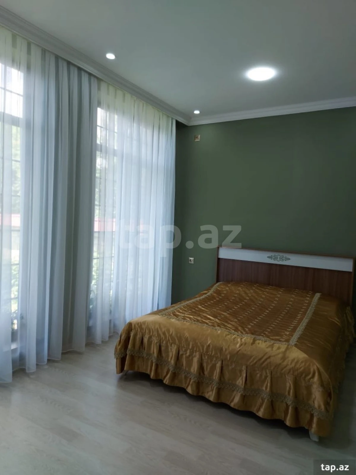 Kirayə verilir 3 otaqlı həyət evi