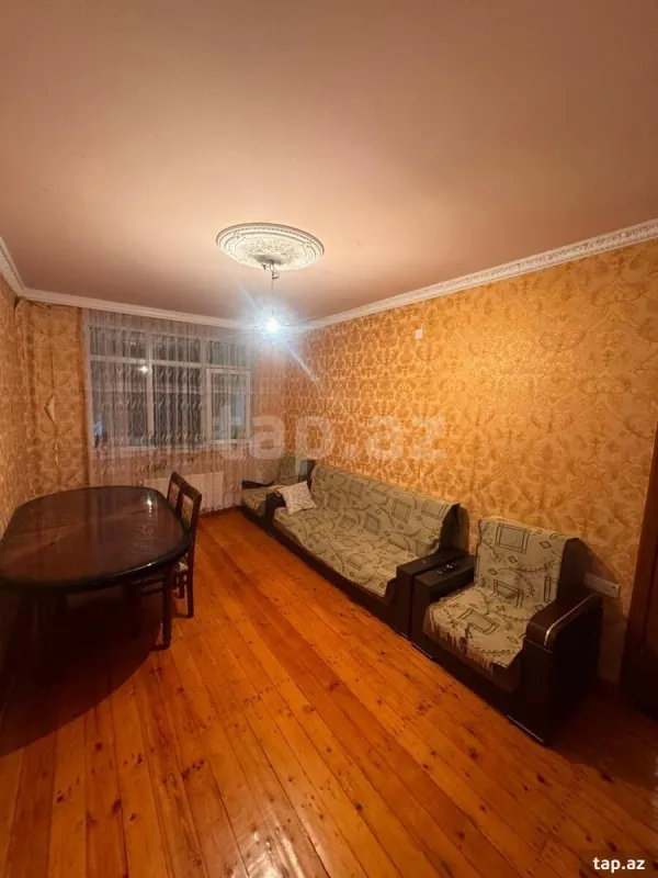 Satılır 5 otaqlı mənzil 115 m²