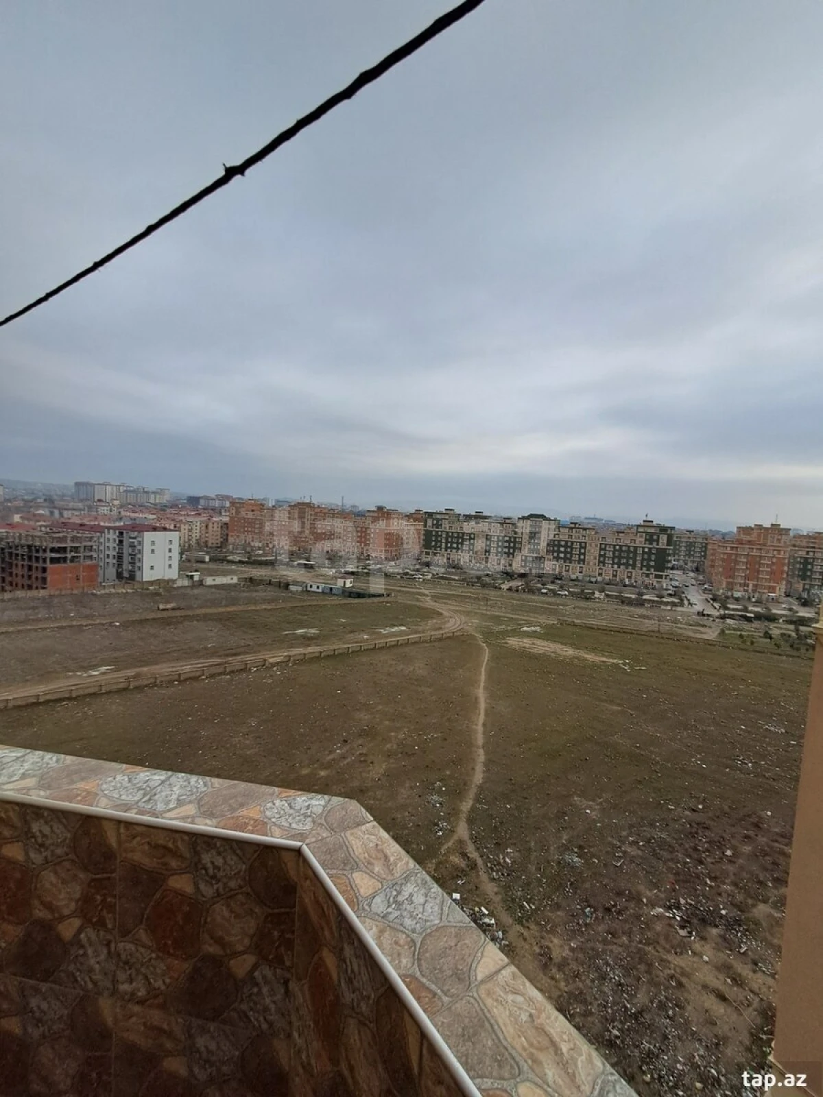 Satılır 2 otaqlı yeni tikili 60 m²