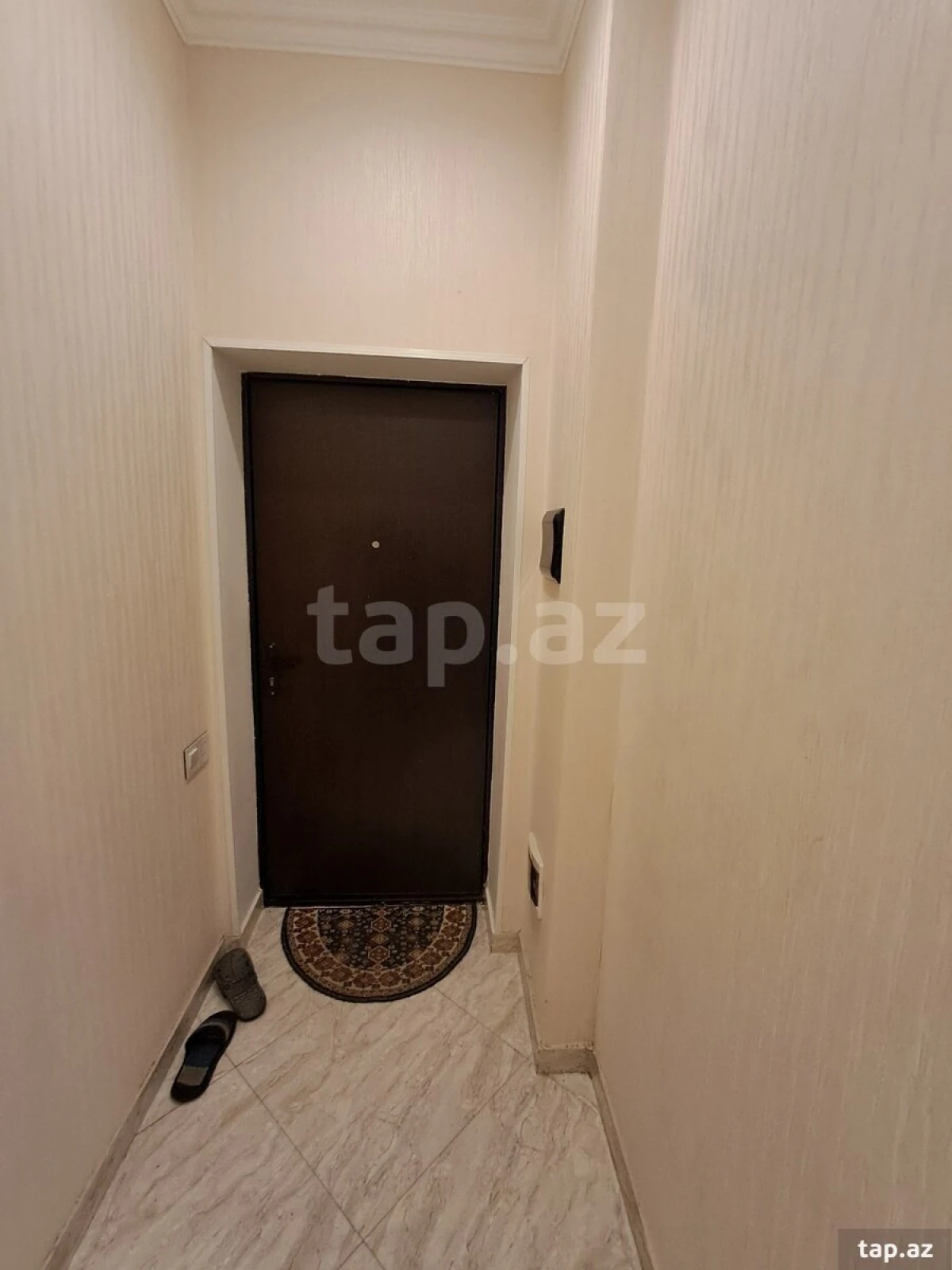 Satılır 2 otaqlı yeni tikili 60 m²