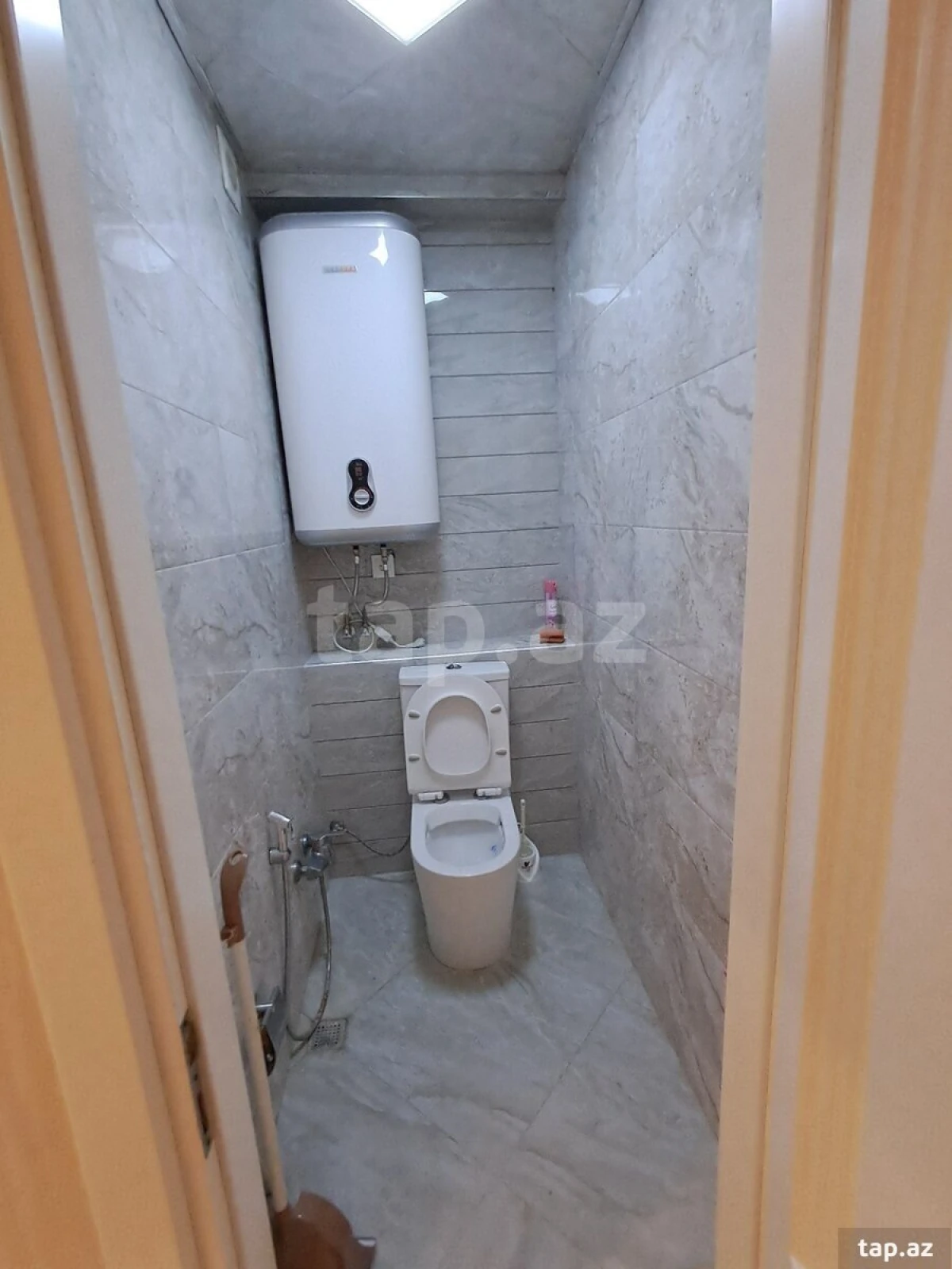 Satılır 2 otaqlı yeni tikili 60 m²