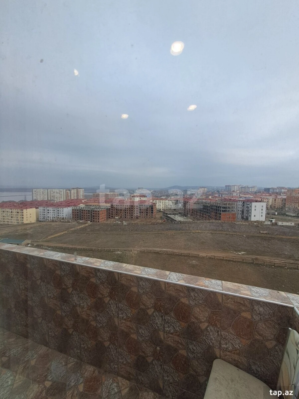 Satılır 2 otaqlı yeni tikili 60 m²