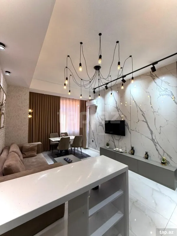 Satılır 2 otaqlı yeni tikili 55 m²