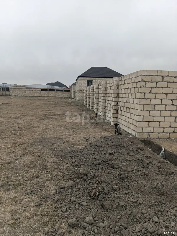 Satılır 4 otaqlı həyət evi