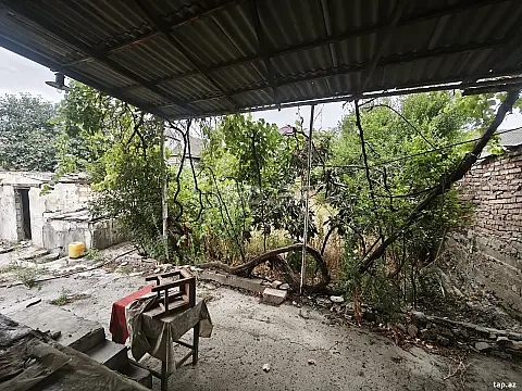 Satılır 3 otaqlı həyət evi