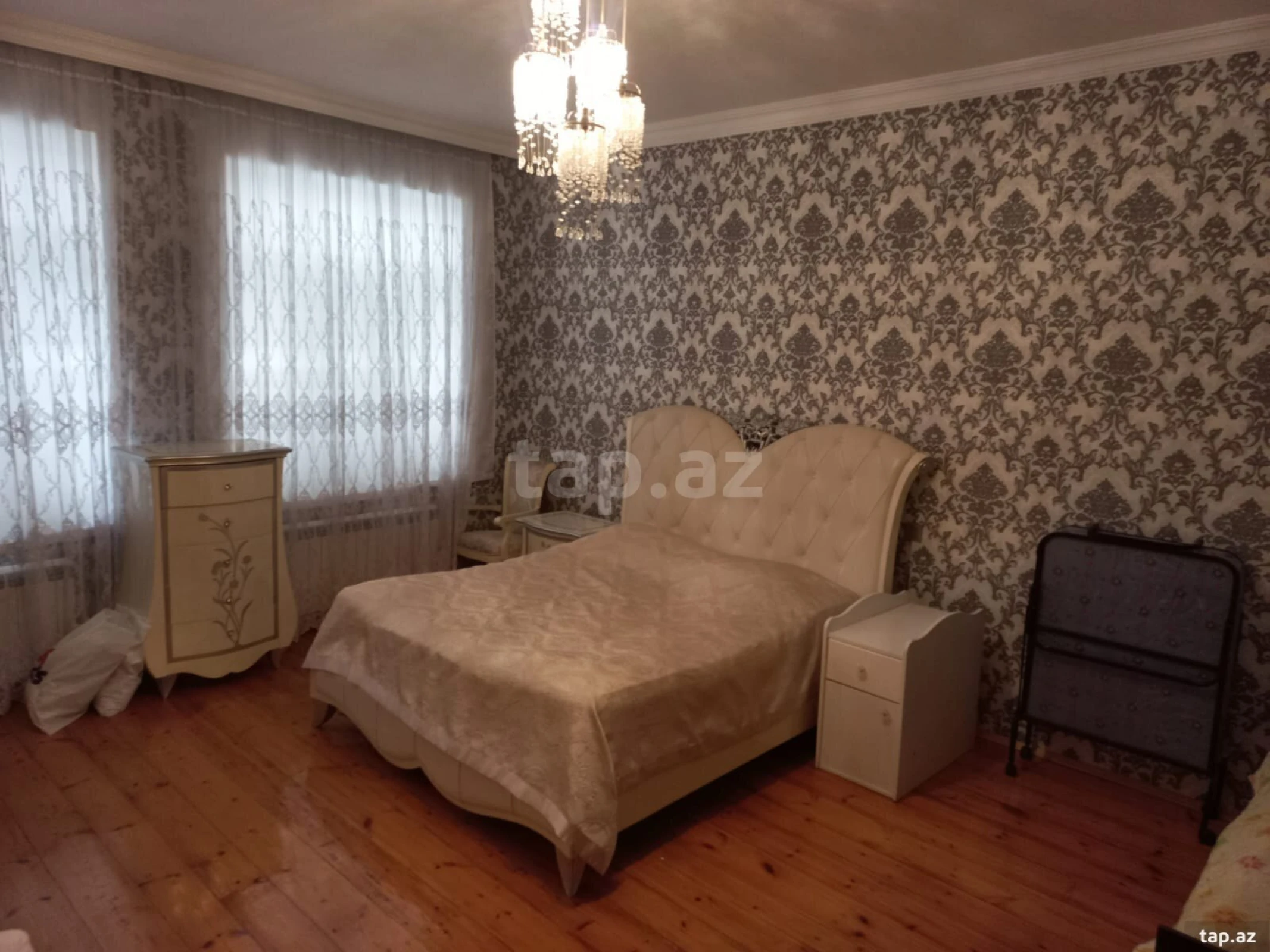 Satılır 3 otaqlı həyət evi