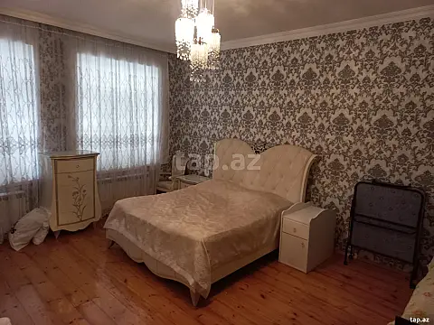 Satılır 3 otaqlı həyət evi