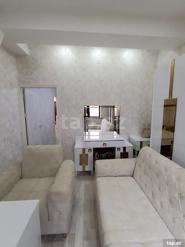 Satılır 3 otaqlı yeni tikili 60 m²
