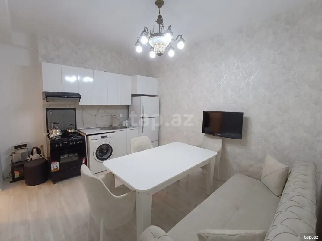 Satılır 3 otaqlı yeni tikili 60 m²