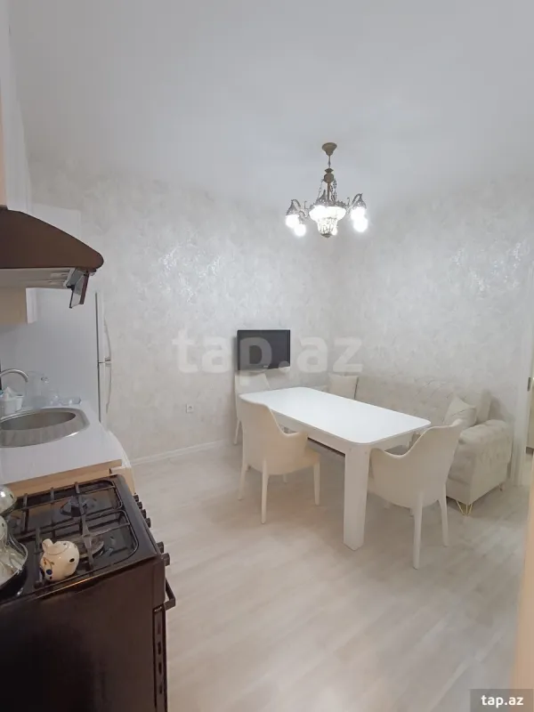 Satılır 3 otaqlı yeni tikili 60 m²
