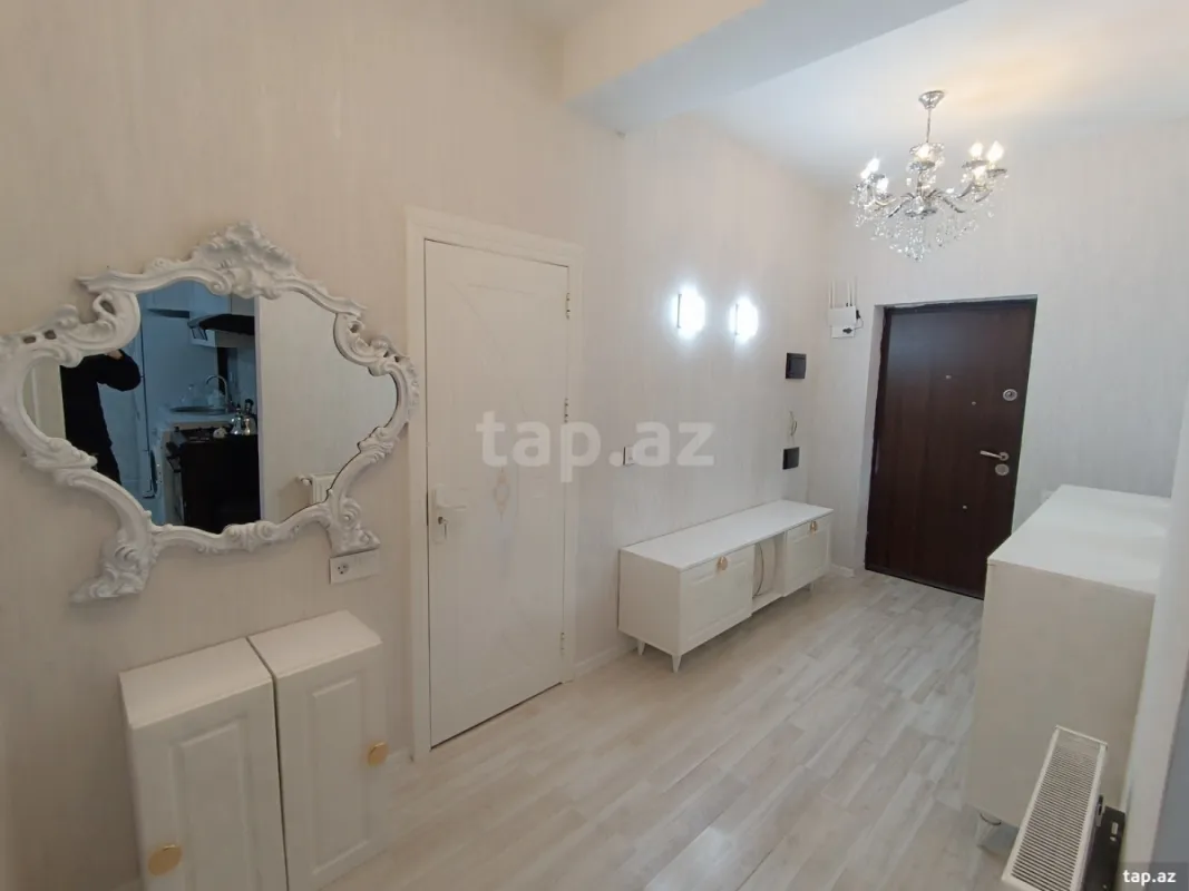 Satılır 3 otaqlı yeni tikili 60 m²