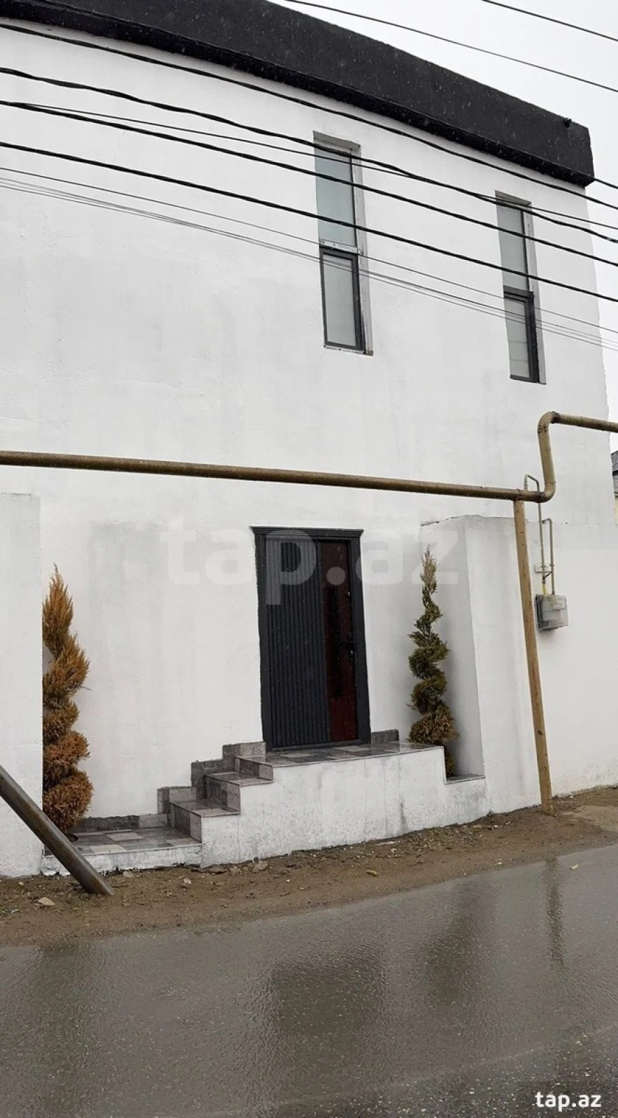 Satılır 6 otaqlı həyət evi