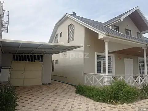 Satılır 6 otaqlı həyət evi