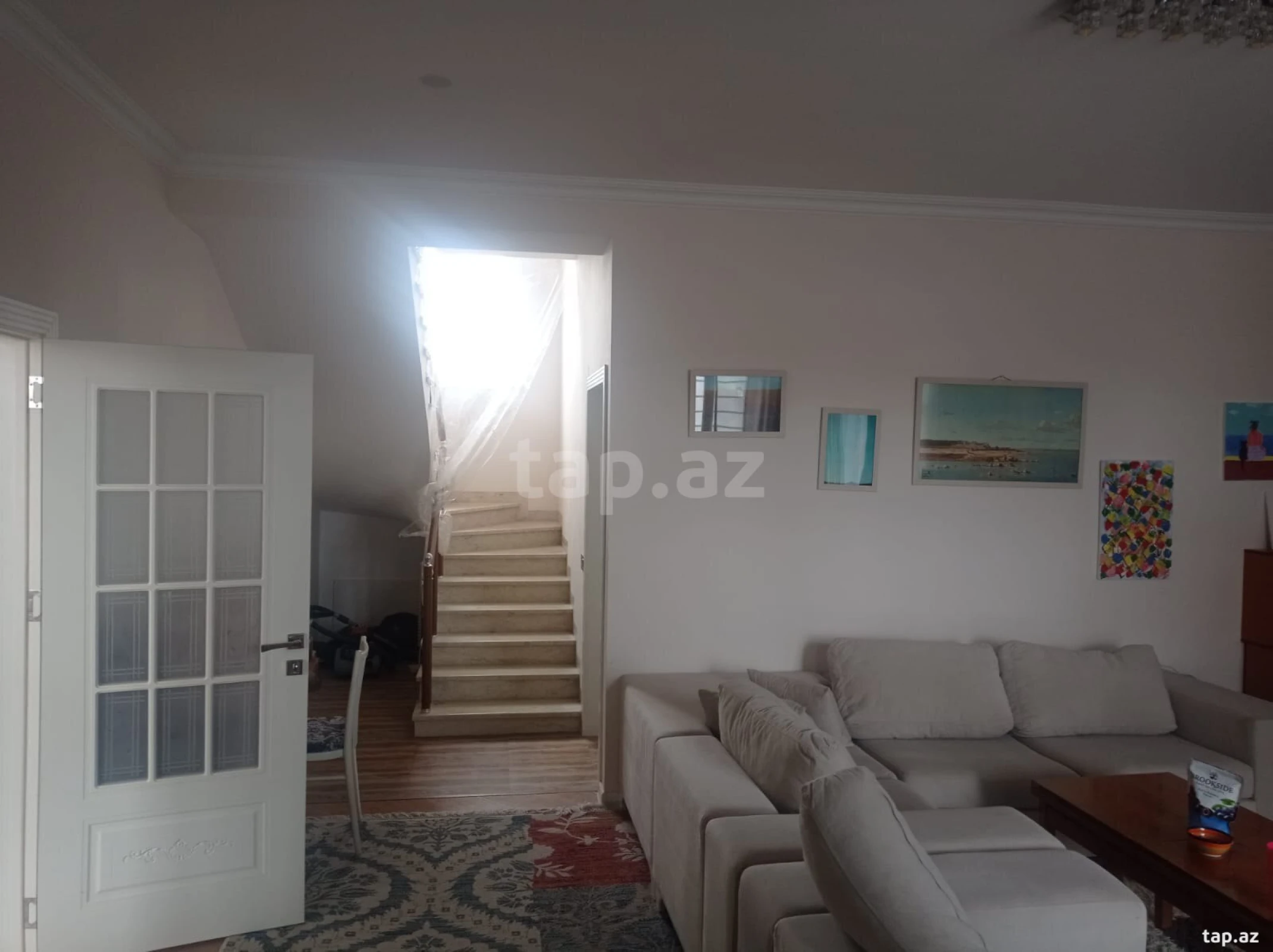 Satılır 6 otaqlı həyət evi