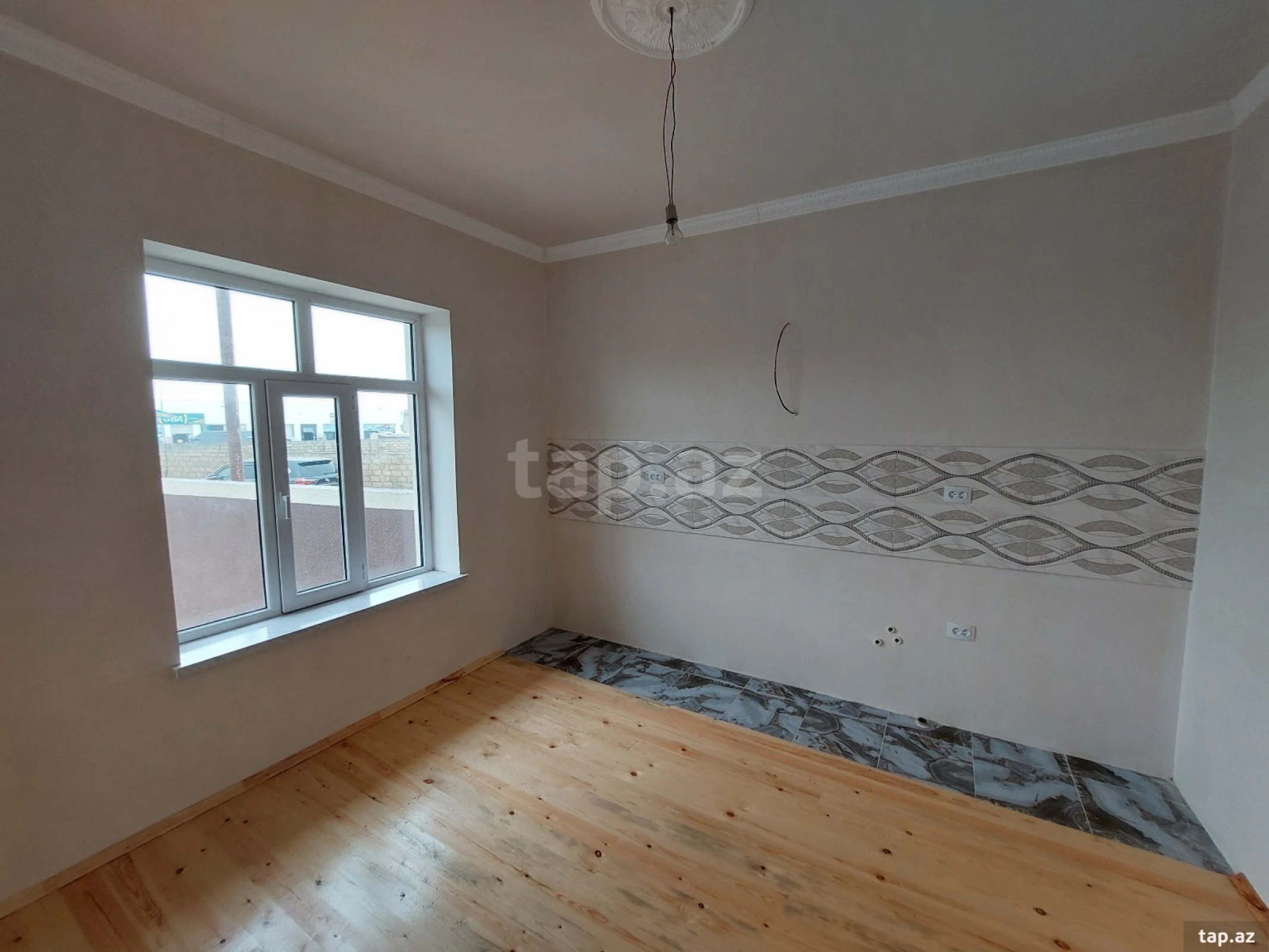 Satılır 3 otaqlı həyət evi