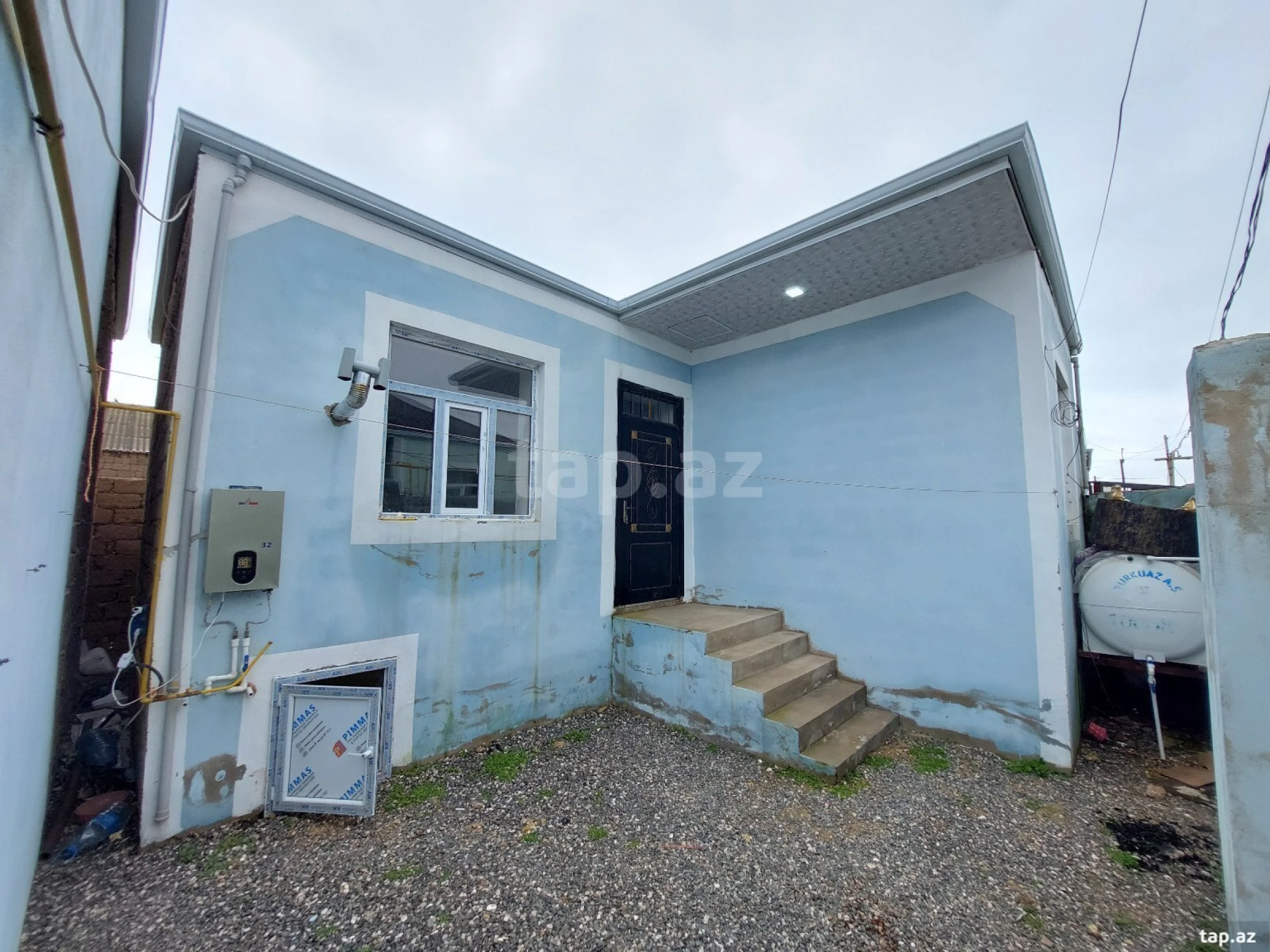 Satılır 2 otaqlı həyət evi