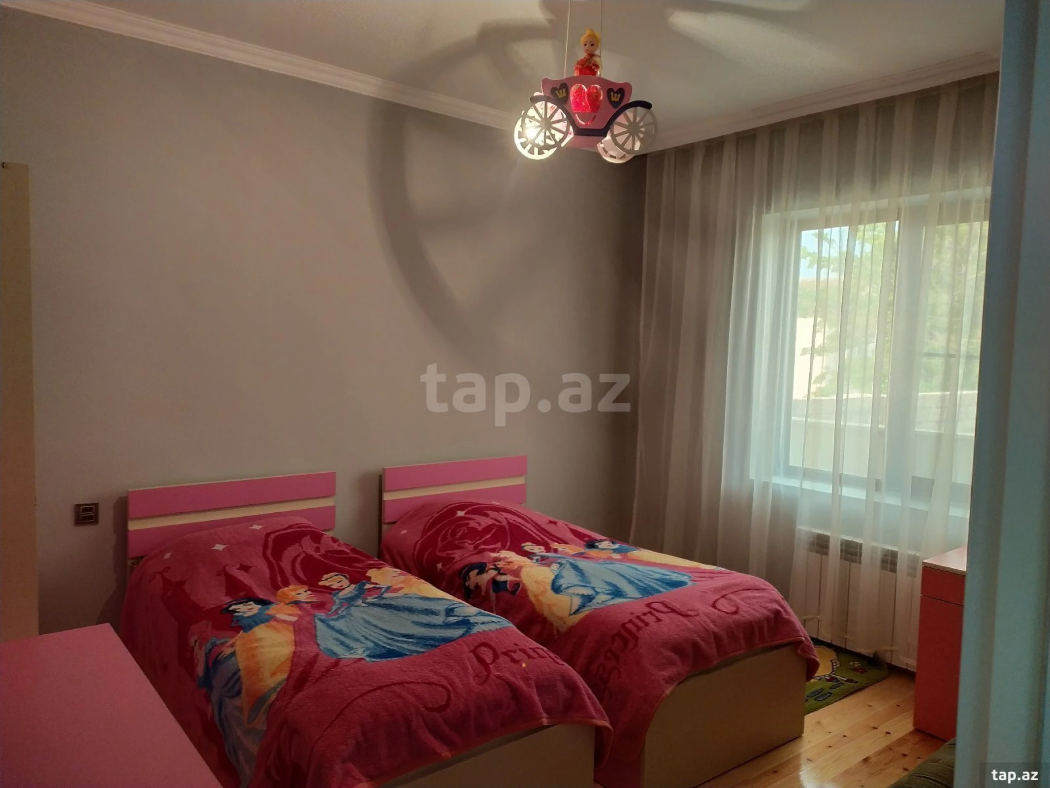 Kirayə verilir 4 otaqlı həyət evi