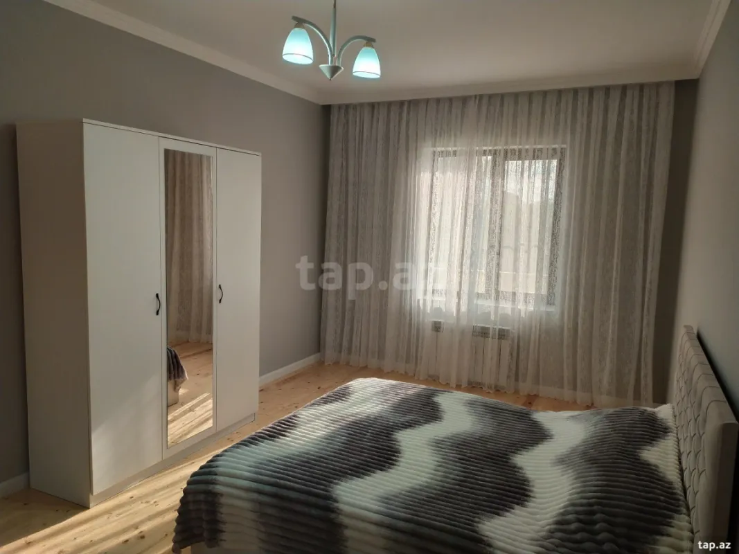 Kirayə verilir 4 otaqlı həyət evi