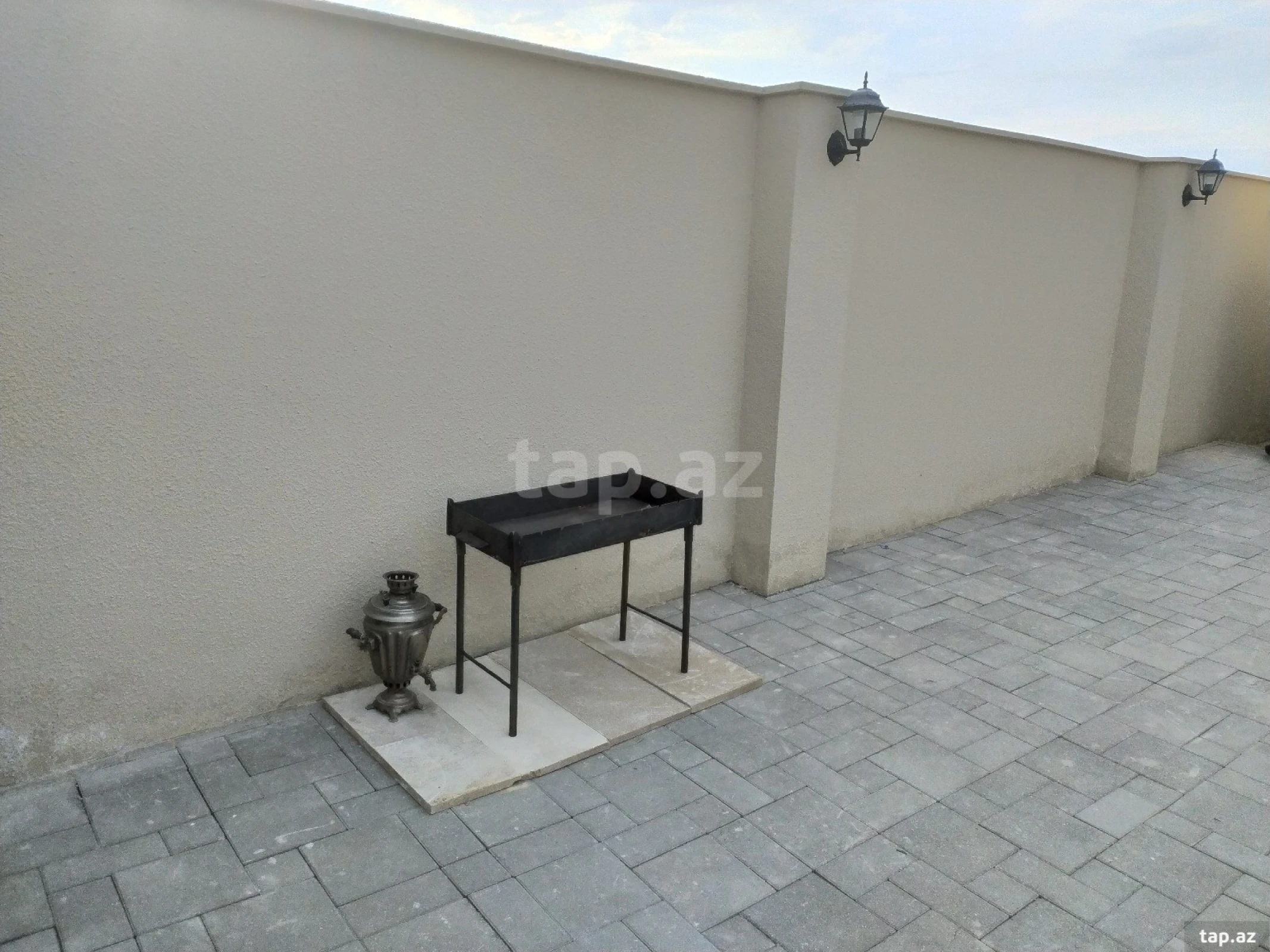 Kirayə verilir 4 otaqlı həyət evi