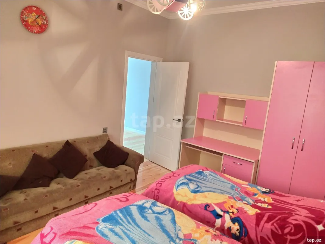 Kirayə verilir 4 otaqlı həyət evi