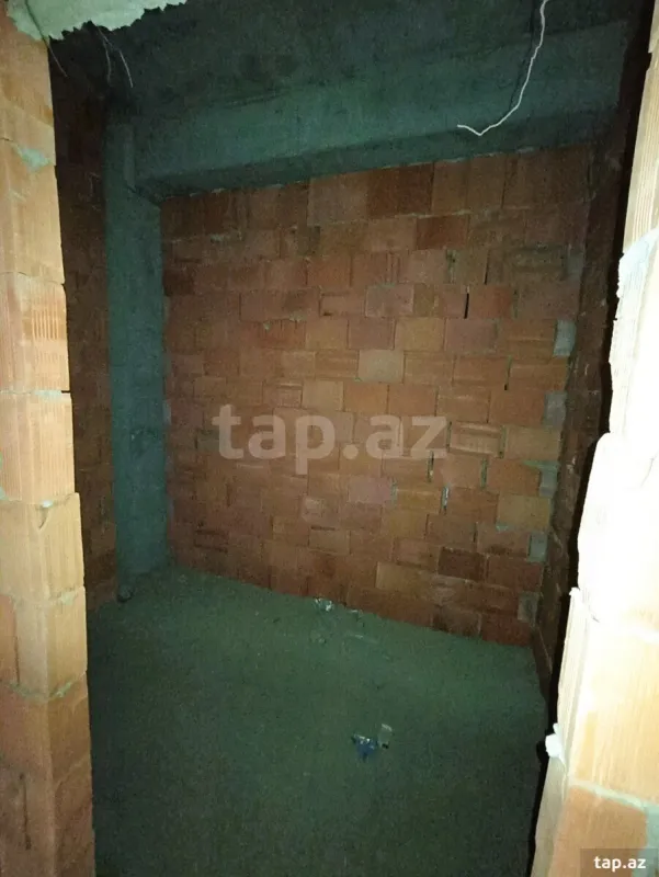 Satılır 2 otaqlı yeni tikili 85 m²