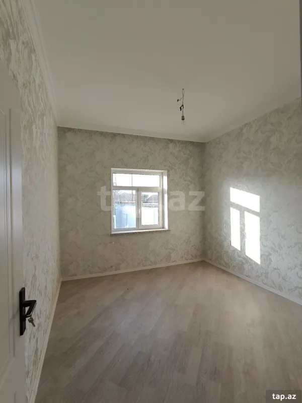 Satılır 4 otaqlı həyət evi 100 m²