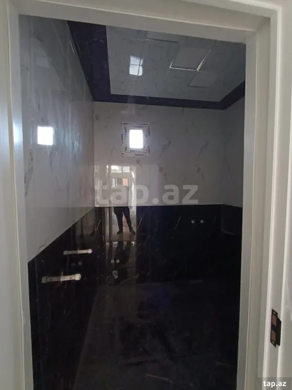 Satılır 4 otaqlı həyət evi 100 m²