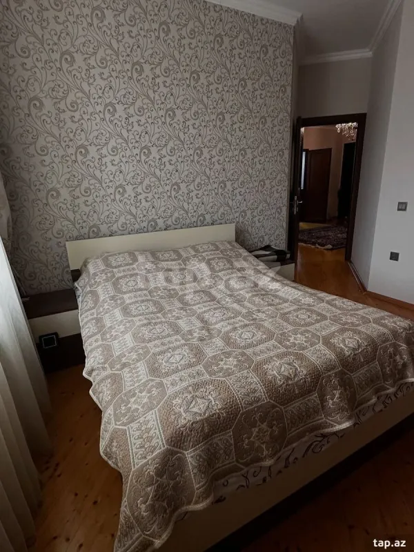 Kirayə verilir 4 otaqlı həyət evi 130 m²