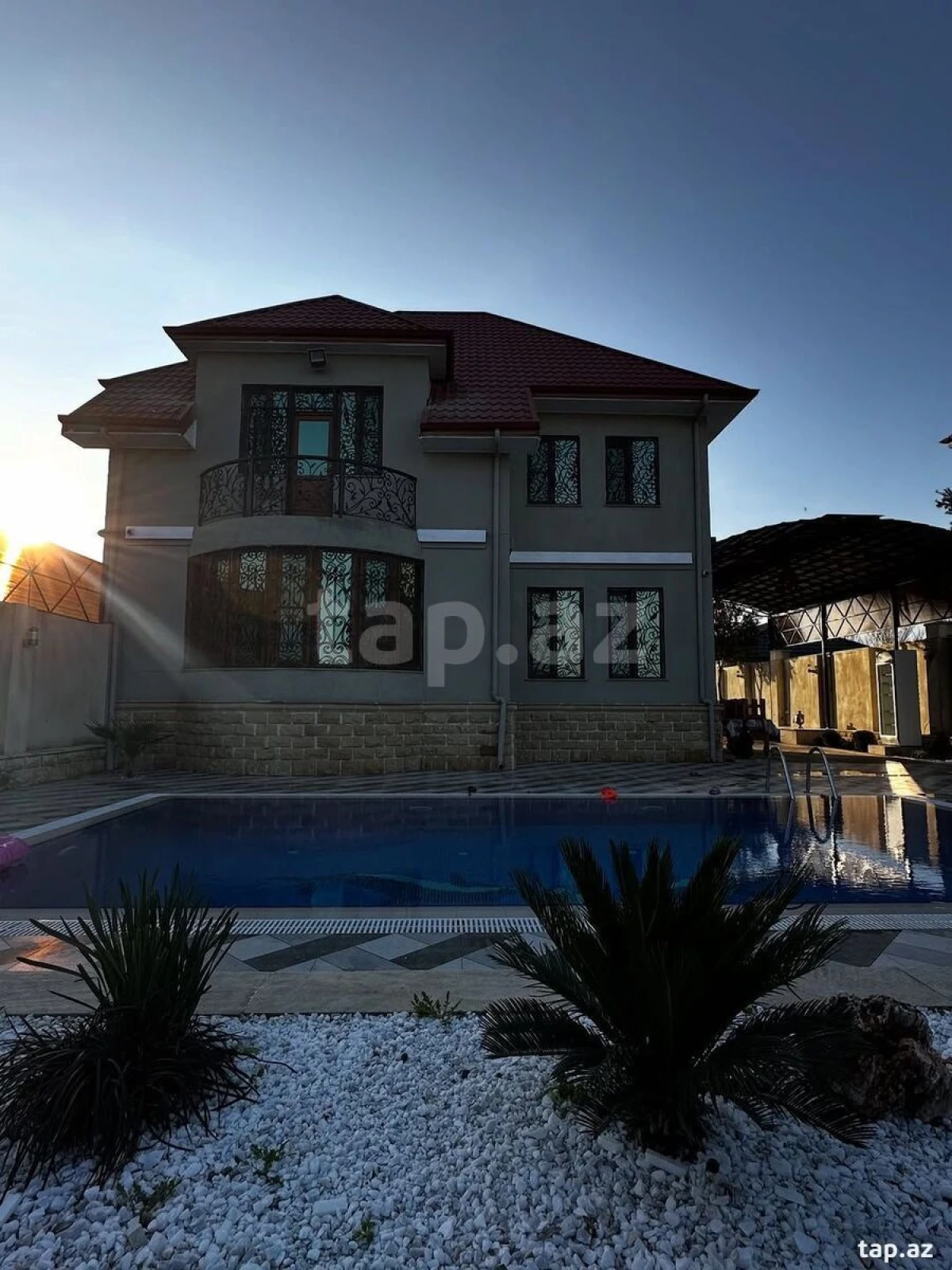 Kirayə verilir 4 otaqlı həyət evi 130 m²