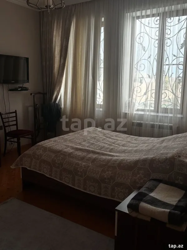 Kirayə verilir 4 otaqlı həyət evi 130 m²