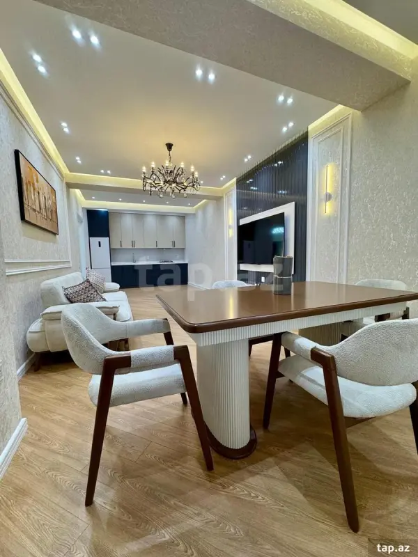 Satılır 2 otaqlı yeni tikili 70 m²