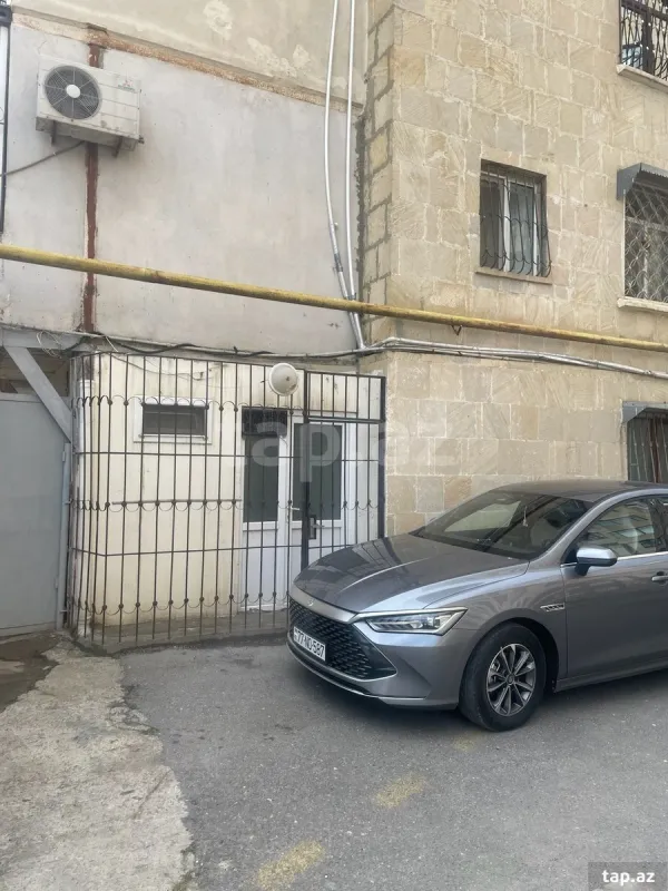 Satılır 3 otaqlı mənzil 60 m²