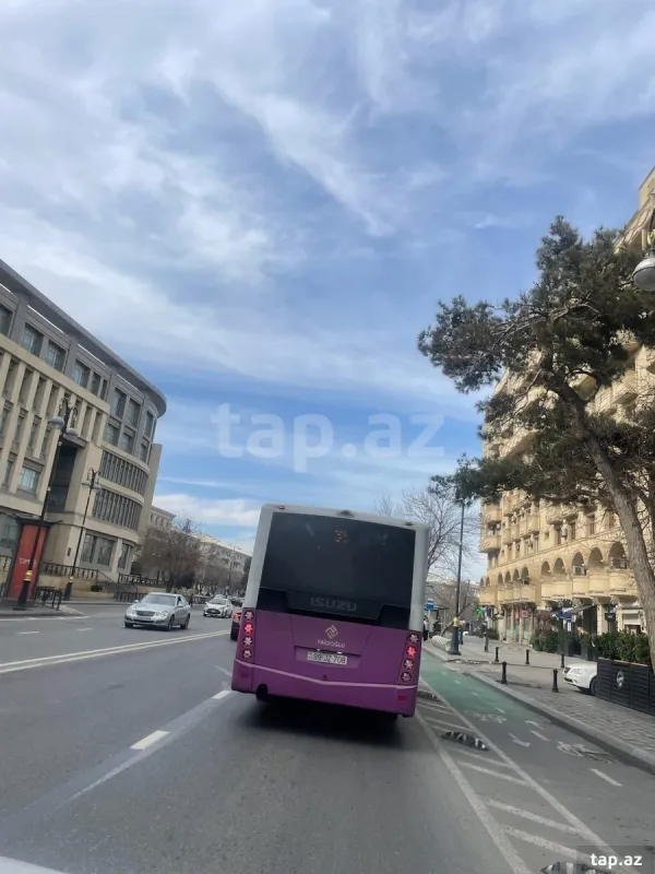 Satılır 3 otaqlı mənzil 60 m²