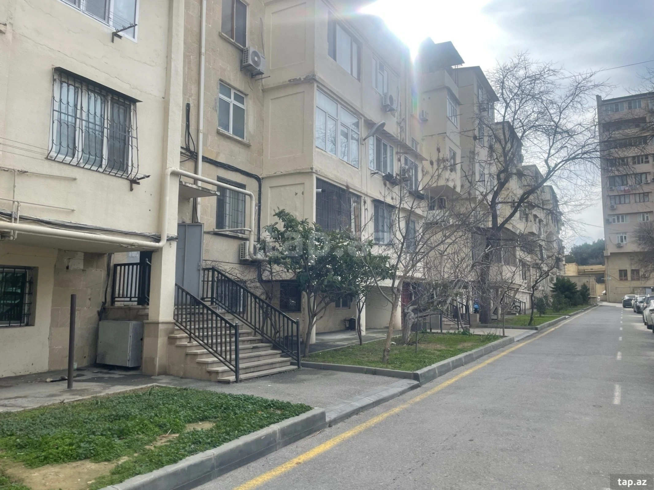 Satılır 3 otaqlı mənzil 60 m²