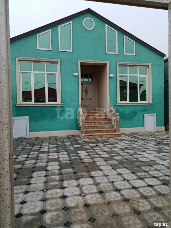 Satılır 3 otaqlı həyət evi